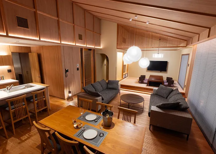 Rinn Gion Shirakawa